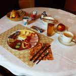 Snídaně v hotelu Avion v Prostějov